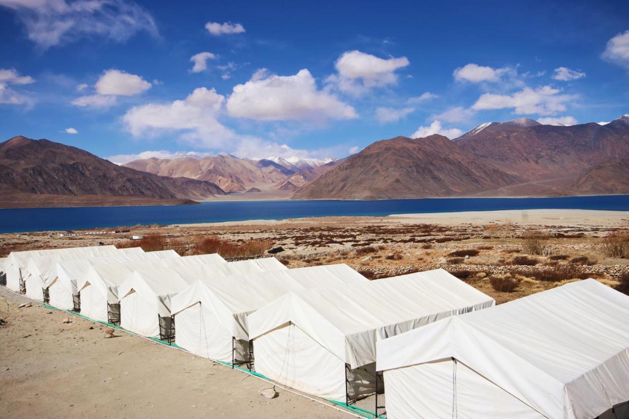 Camp Redstart Hotell Leh Exteriör bild