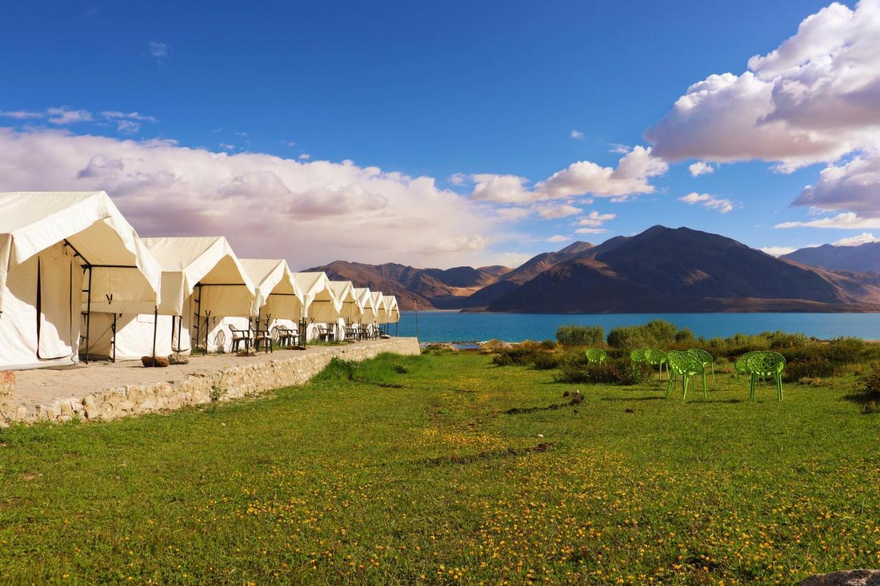 Camp Redstart Hotell Leh Exteriör bild